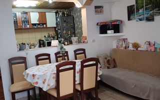 Casa 4 camere | Curte proprie | Central - Poză 1