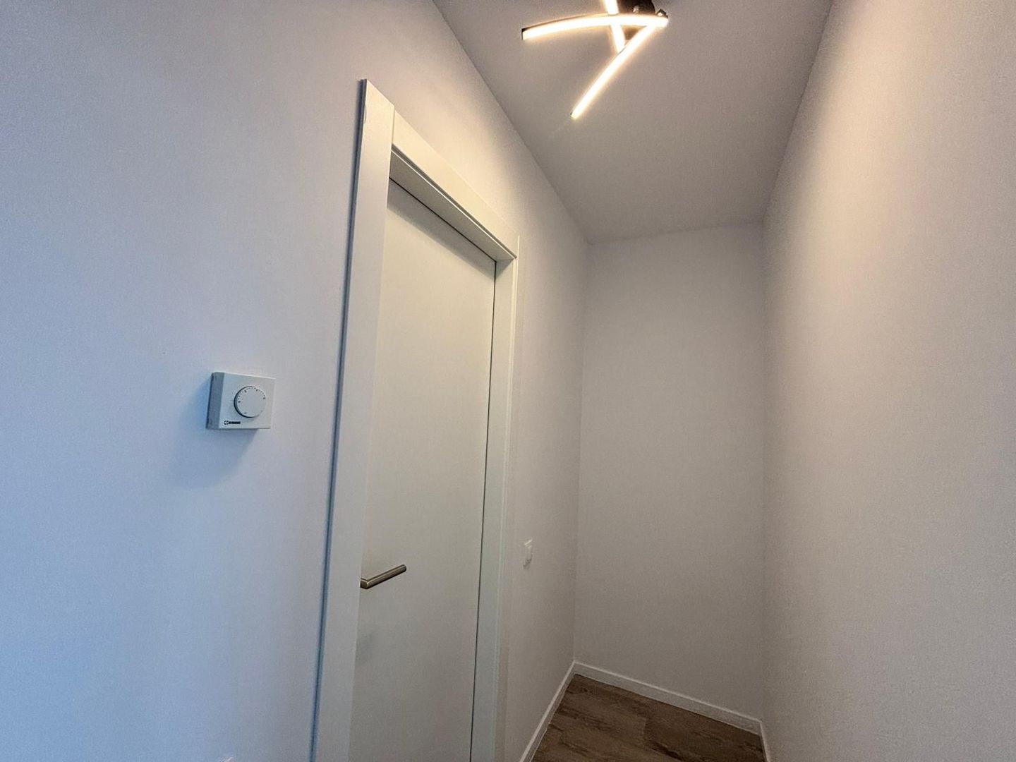 Studio modern in complexul rezidential H Pipera Lake - Poză 9