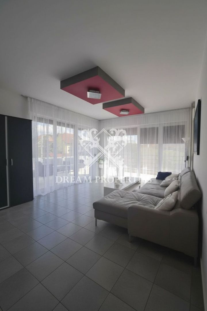 Apartament 2 de inchiriat, parcare, terasă, cartier Europa - Poză 1