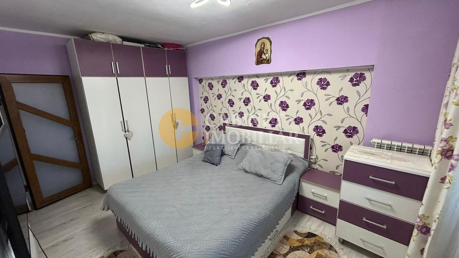 3 CAMERE DECOMANDAT--2 BAI--ETAJ INTERMEDIAR--RENOVAT--MOBILAT+UTILAT - Poză 2