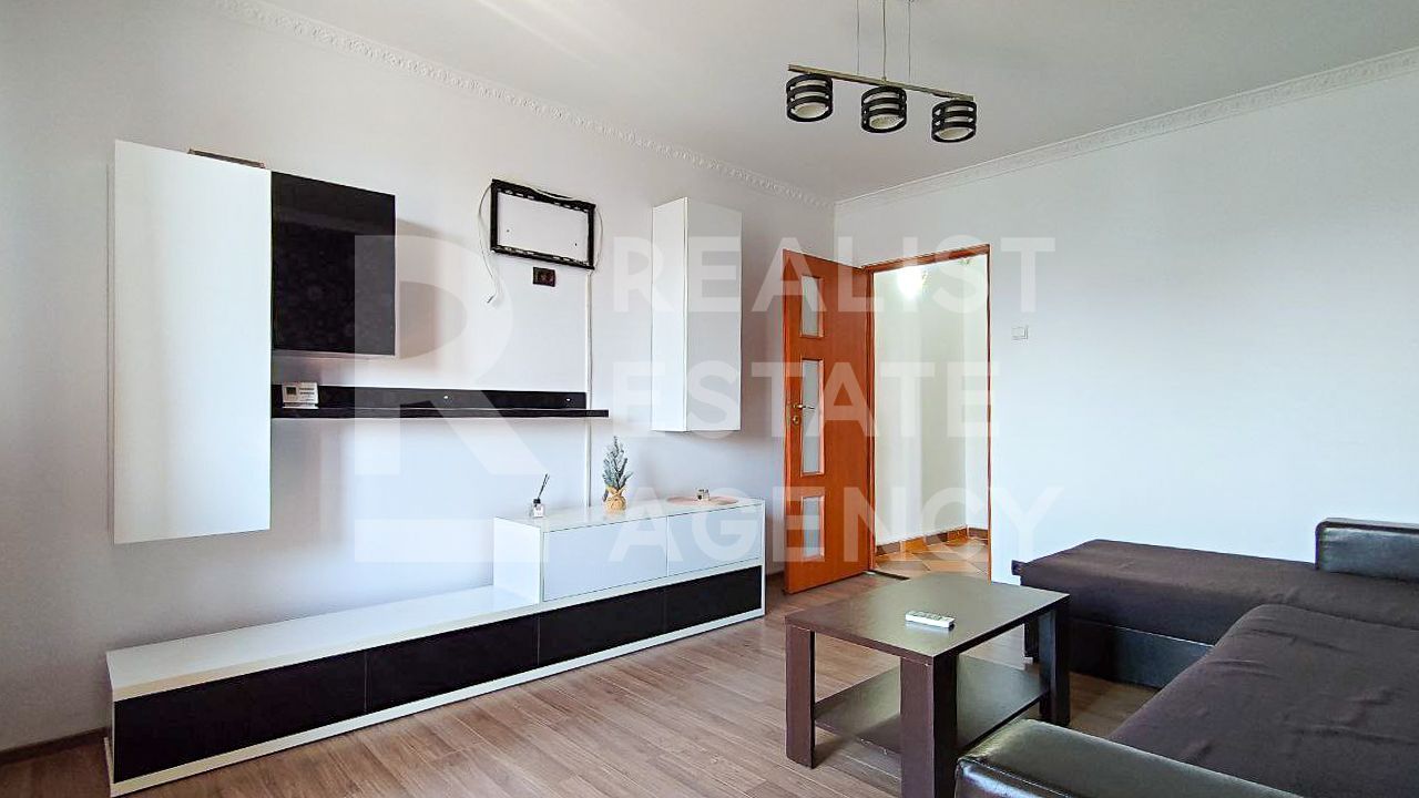Vânzare, apartament cu 2 camere în zona Drumul Taberei - Poză 1