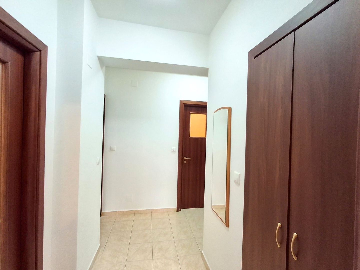 De Vanzare Apartament 2 Camere - Poză 11