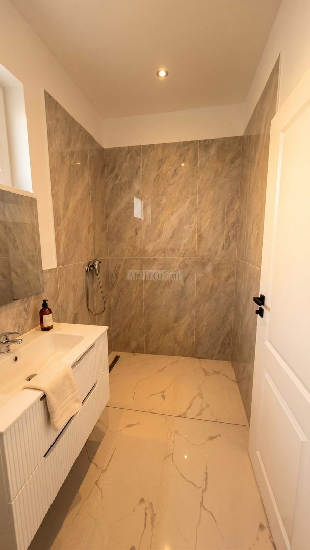 Duplex despartit prin casa scarii Urseni - Mosnita Noua - Comision 0 - Poză 10