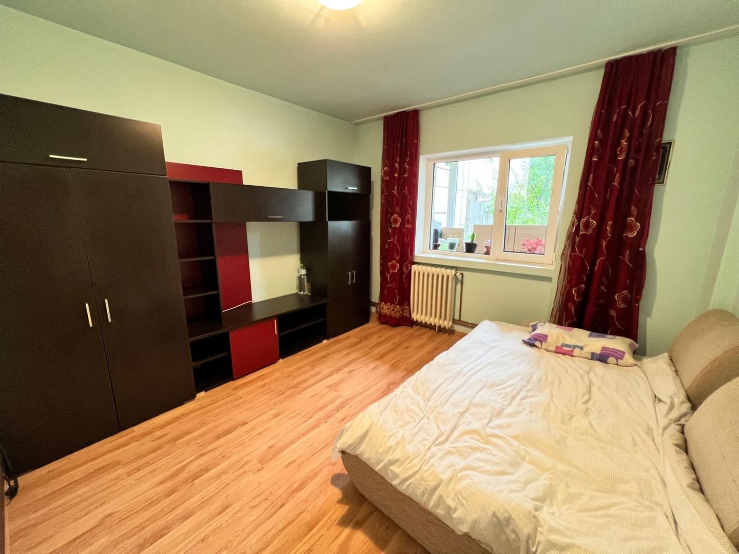 Se cauta COLEGA DE APARTAMENT | camera de inchiriat in Zorilor - Poză 1