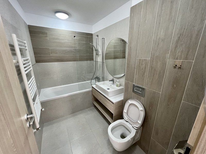 Apartament cu 2 camere in Urban Plaza - Poză 10