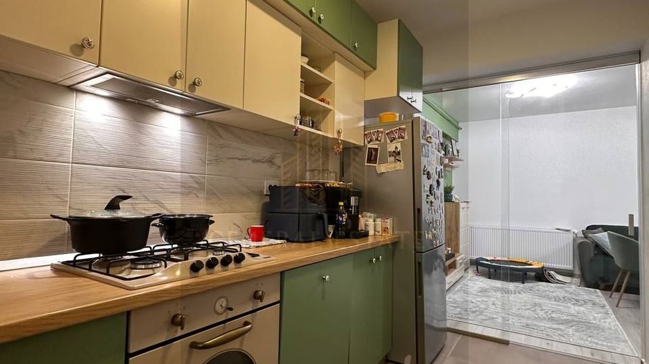 Apartament spre vinzare, 3 camere, modern, complet utilat, mobilat! - Poză 15