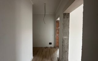 Apartament cu 4 camere, 2 bai, terasă mare, Giroc - Poză 7