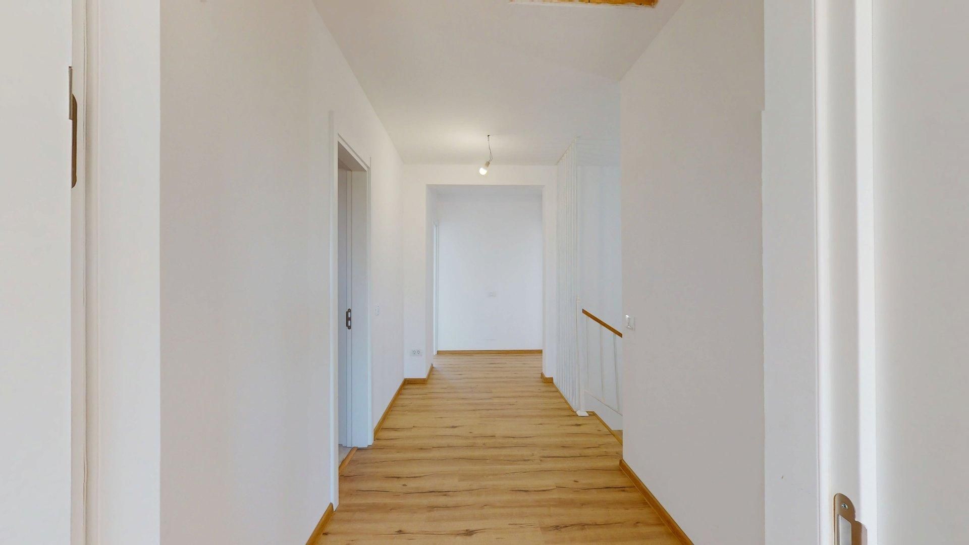 Duplex întreg cu Panouri Solare! Cu 2 intrari! - Poză 12