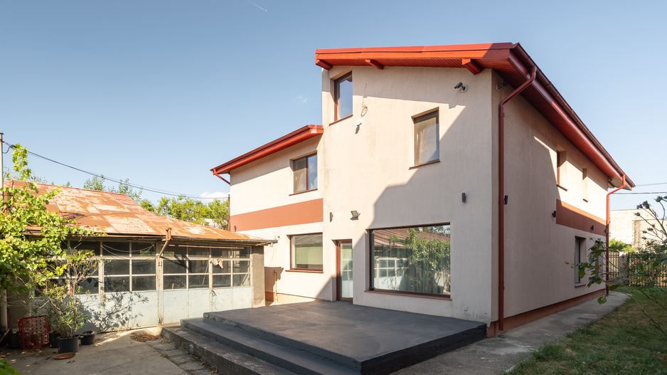 Casa in zona Vitan - Splai, ideala pentru orice tip de activitate sau locuinta - Poză 2