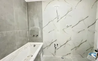 Apartament la etaj intermediar | Finisat | Eroilor - Poză 11