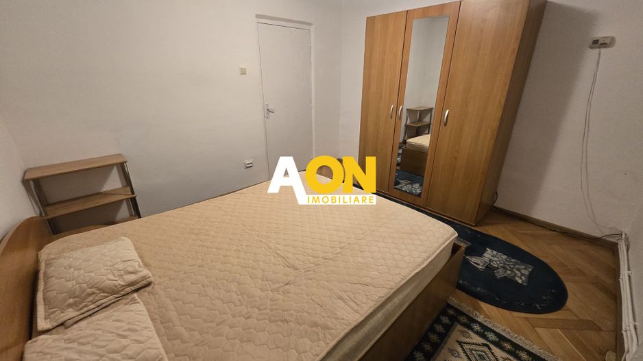 Apartament cu 3 Camere, Etaj 1, Zona Cetate - Poză 7