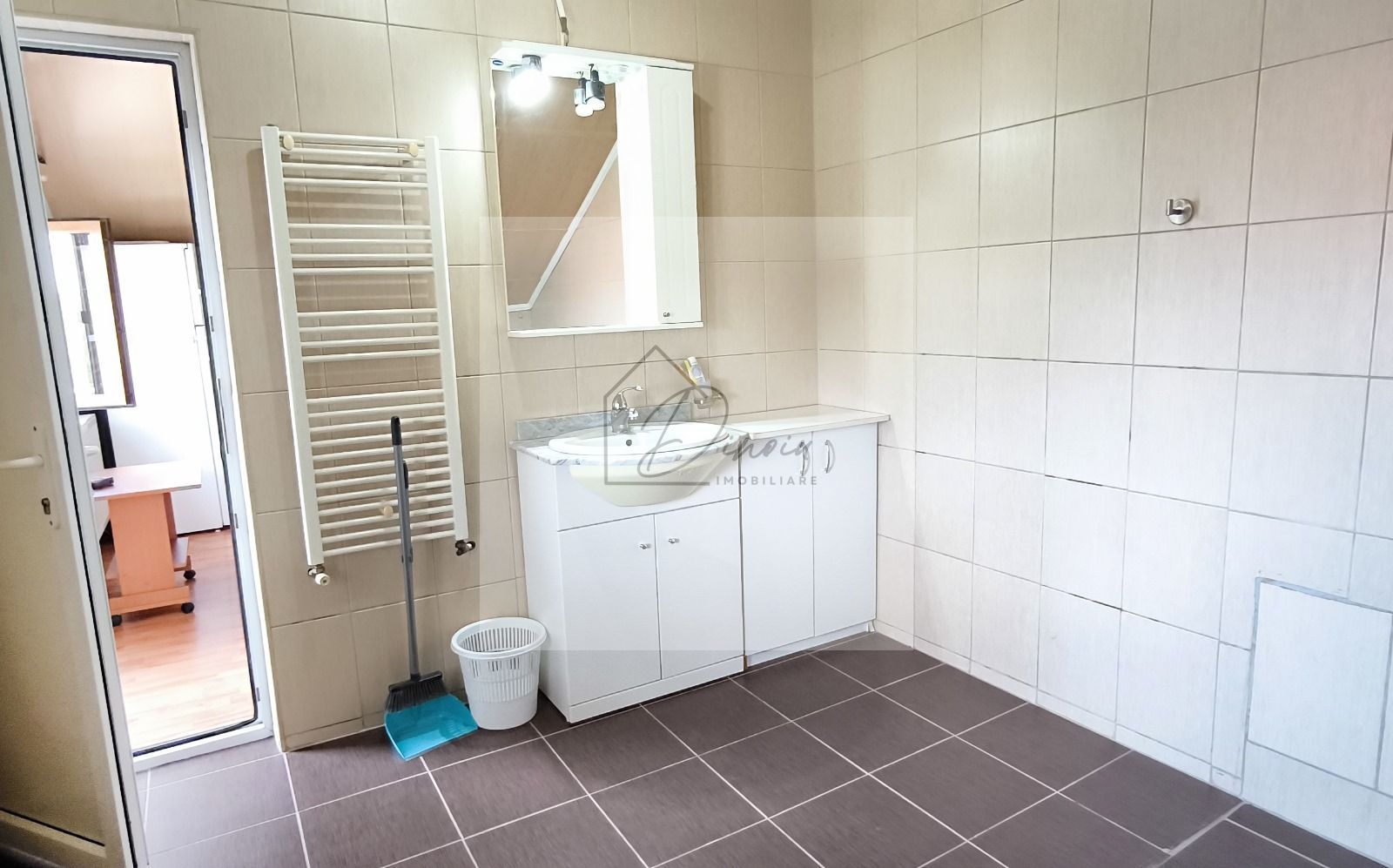 Vila spațioasă în Otopeni I cu acces direct DN1 I 7 camere I Comision - Poză 15