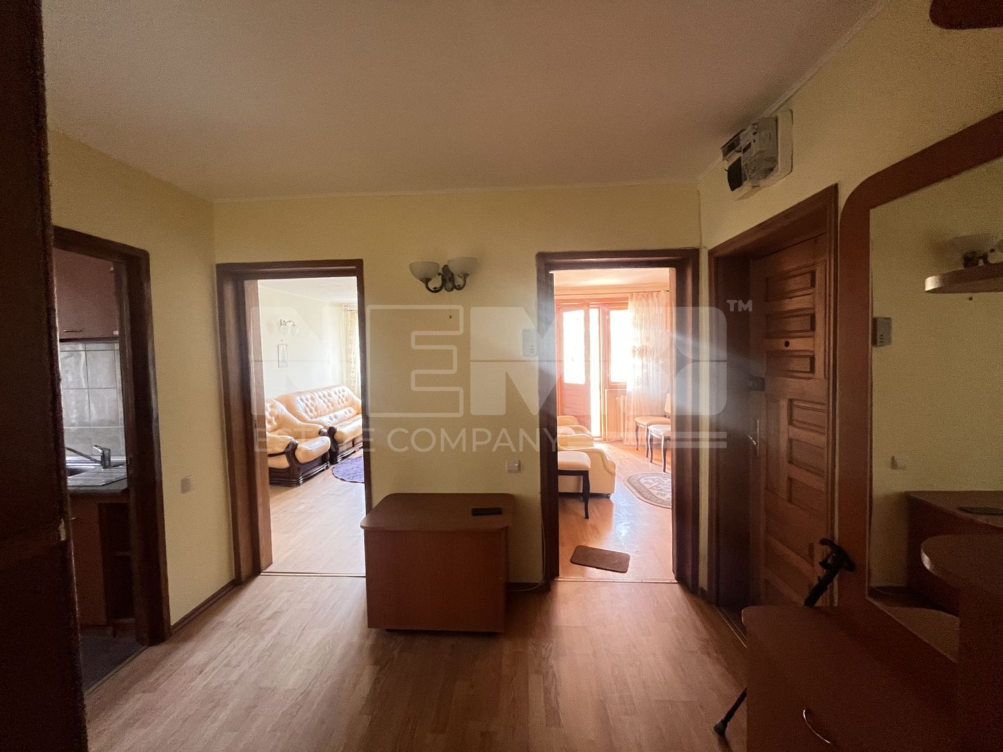 Apartament cu 4 Camere de Închiriat | Suceava/Central |400Euro/luna - Poză 3