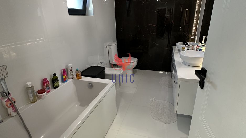 Vila Ultramoderna mobilata si utilata, Damila - Poză 13