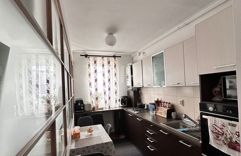 Apartament elegant cu 3 camere în zona Stadionului. - Poză 5