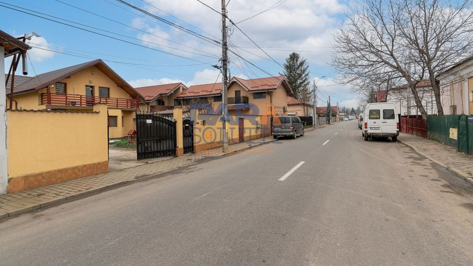 Casă 2013, teren 1366 mp, zonă centrală - Poză 24