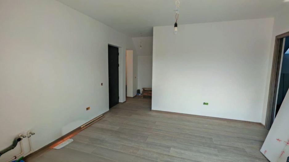 Studio cu vedere panoramică asupra Brașovului - Poză 2