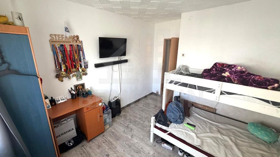 2 camere decomandat Piata Garii -etaj 2- centrala 50mp - Poză 4
