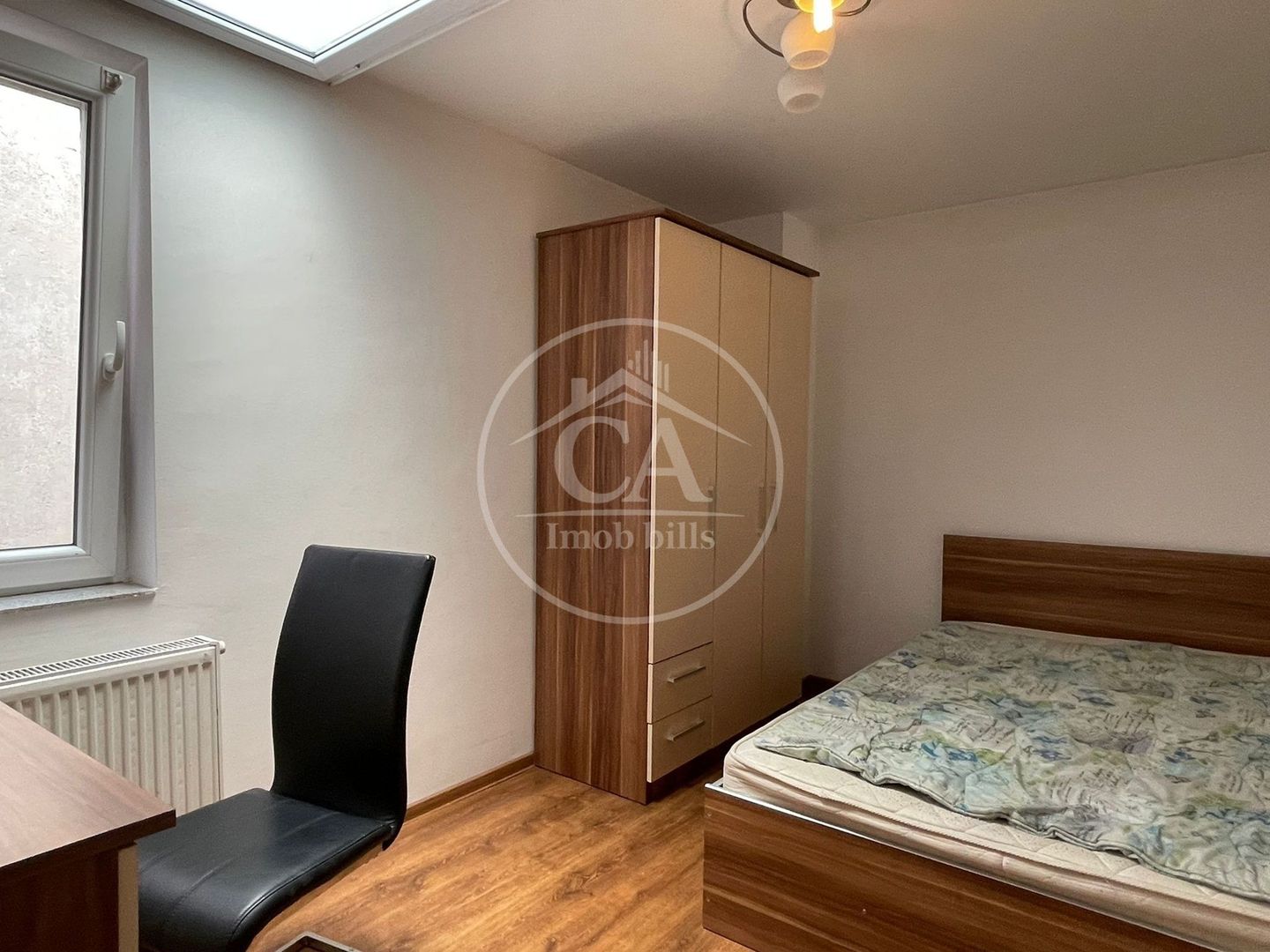 Apartament de vanzare cu 3 camere in zona Central, Oradea - Poză 6