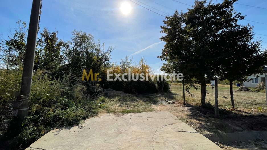 Teren intravilan 2773mp Costesti, AG - Poză 6