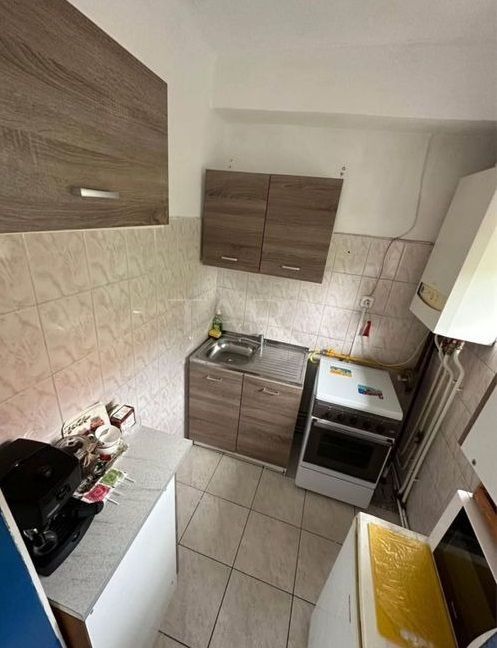 Garsonieră cochetă în Gruia, aproape de stadionul CFR. - Poză 4