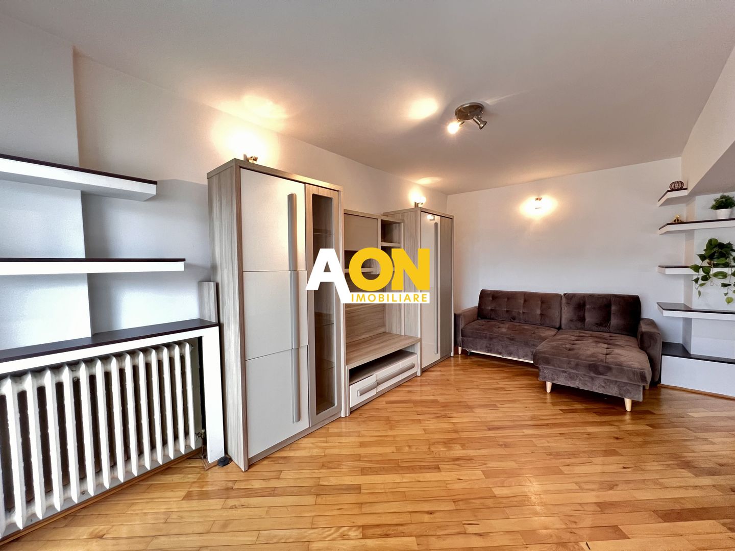 Apartament 2 Camere | 48 mp | 2 Balcoane | Zona Piata - Poză 1