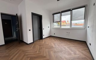 Apartament 3 camere LA VILA cu 2 locuri de parcare in SIBIU - Poză 13