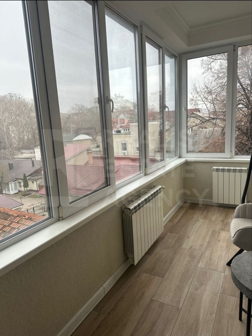 Chirie, apartament, 1 cameră, strada Vlaicu Pîrcalab, Centru - Poză 4