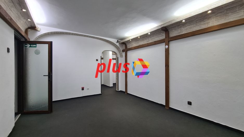 Spatiu birouri de vânzare, investiție, Brasov - 70 mp  # Plus - Imo. ro - Poză 2