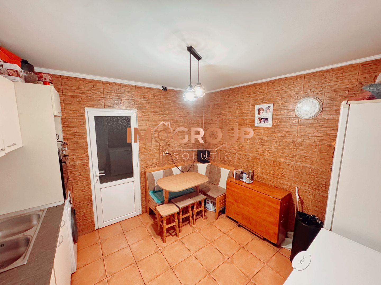 Apartament cu 3 camere - 75 Mp - Zona Tatarasi - Poză 2