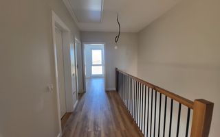 Duplex finalizat cu 4 camere in Mosnita Noua - Poză 3