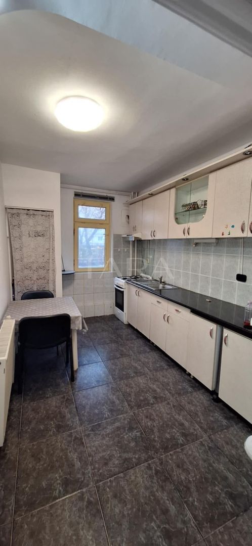 Apartament cu 3 camere de vânzare. Gheorgheni, zona Hotel Royal. - Poză 6