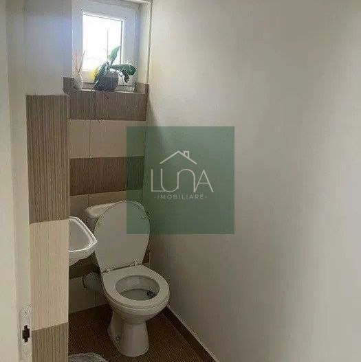 Spațiu comercial de închiriat – Tudor, vad excelent - Poză 6