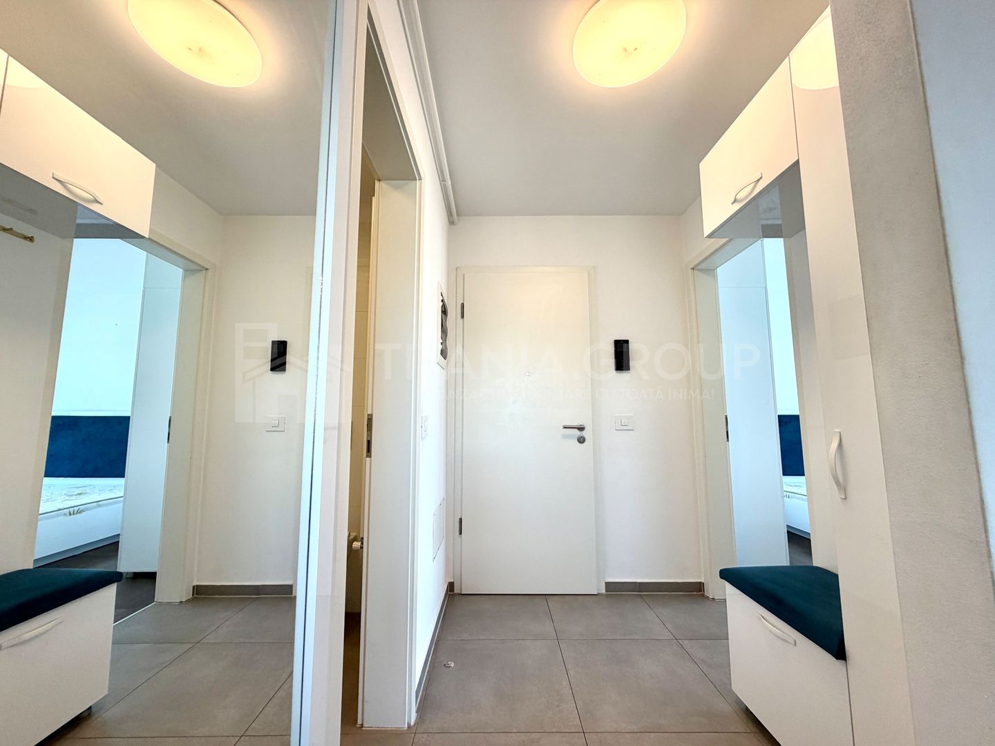 Apartament 2 camere mobilat și utilat, parcare și boxă - Kasper Coresi - Poză 7