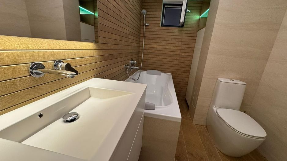 Apartament PREMIUM - 4 camere - 102 mp - anul 2002 - UNIRII / GOGA - Poză 8