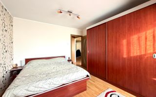 Apartament cu 3 camere in zona strazii Gorunului ! - Poză 8