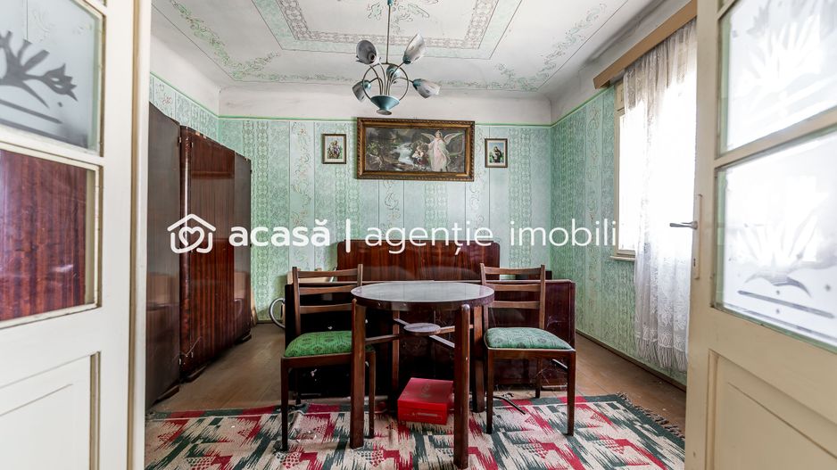 Casă cu teren 1018 mp și 2 fronturi stradale- Bujac - Poză 9
