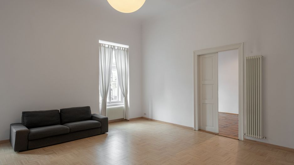 Apartament-galerie la kilometrul zero | 2 camere + mezanin, 2 băi - Poză 4