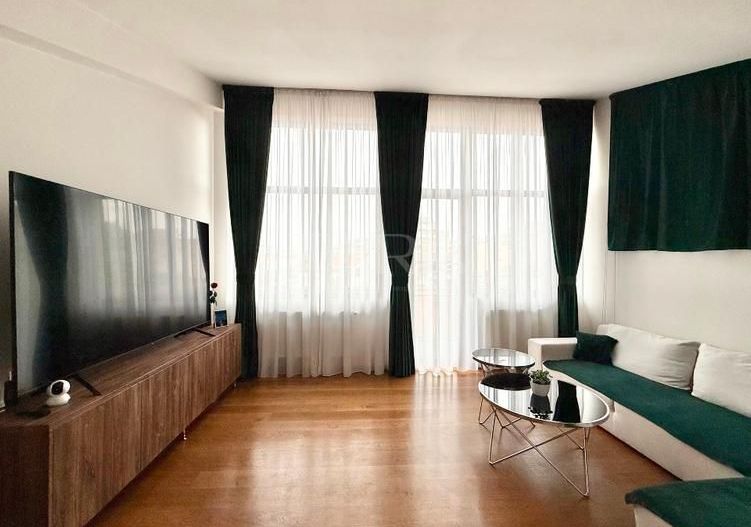 Apartament elegant singur pe nivel în zona The Office Cluj-Napoca. - Poză 13