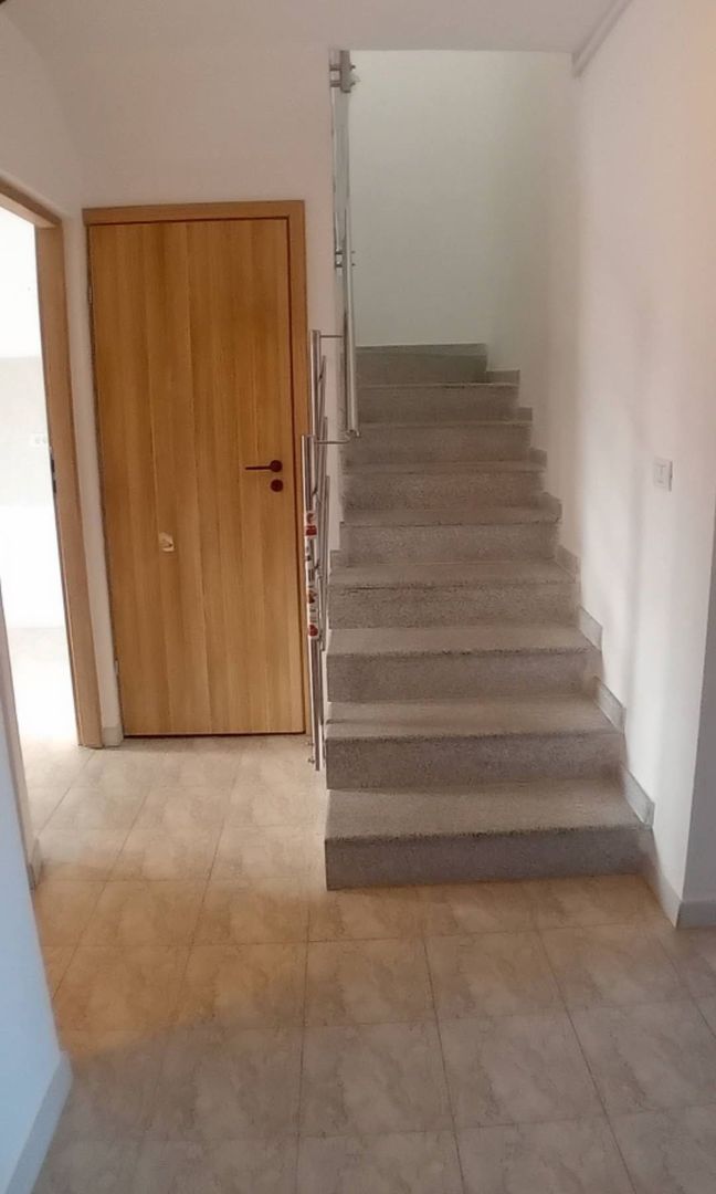 Duplex cu 400 mp curte - Dumbravita - Poză 6