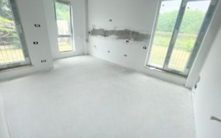 Apartament 2 camere + curte 110 mp Otopeni centru, acces pietonal DN/metrou - Poză 2