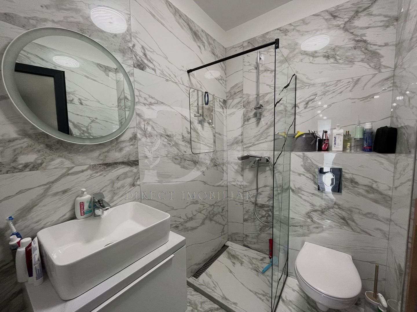 Apartament etaj intermediar | Zona Eroilor | parcare inclusa - Poză 5