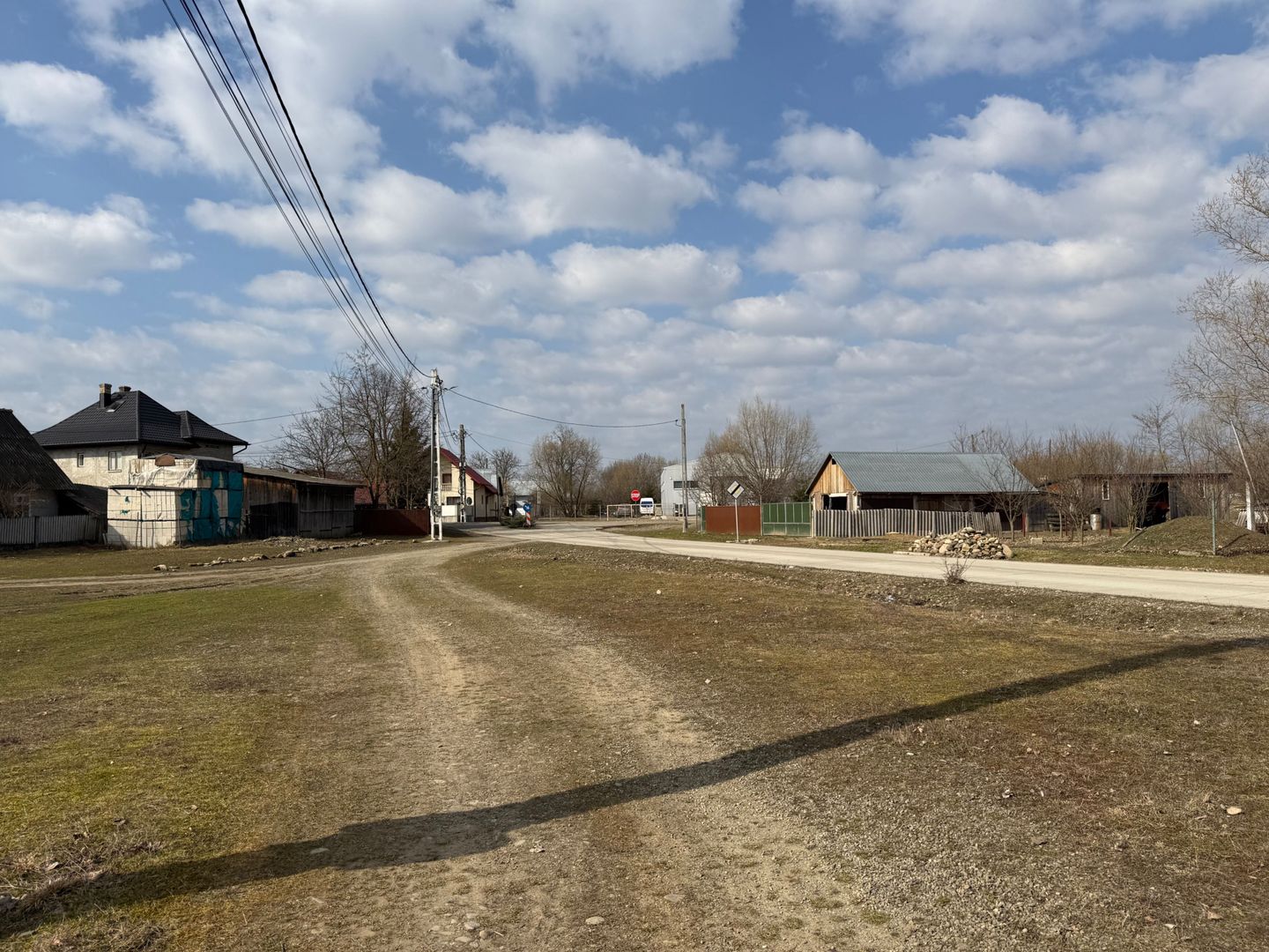 Teren intravilan de vânzare | Frătăuții Vechi | 30 ari | Dublu acces - Poză 3