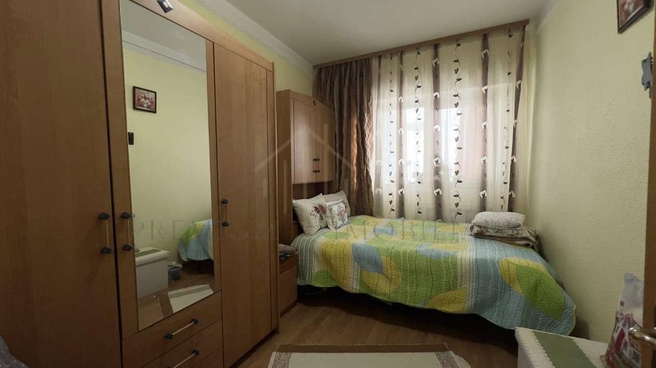 Apartament 3 Camere - Decomandat - Zona de jos - Poză 6