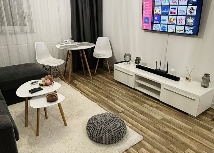 Apartament 2 camere, str.Rozelor-Zona Bariera Valcii, prima inchiriere - Poză 1