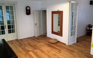 Etaj in vila ideal atelier, cabinet sau locuit, hub, activitati creative - Poză 2