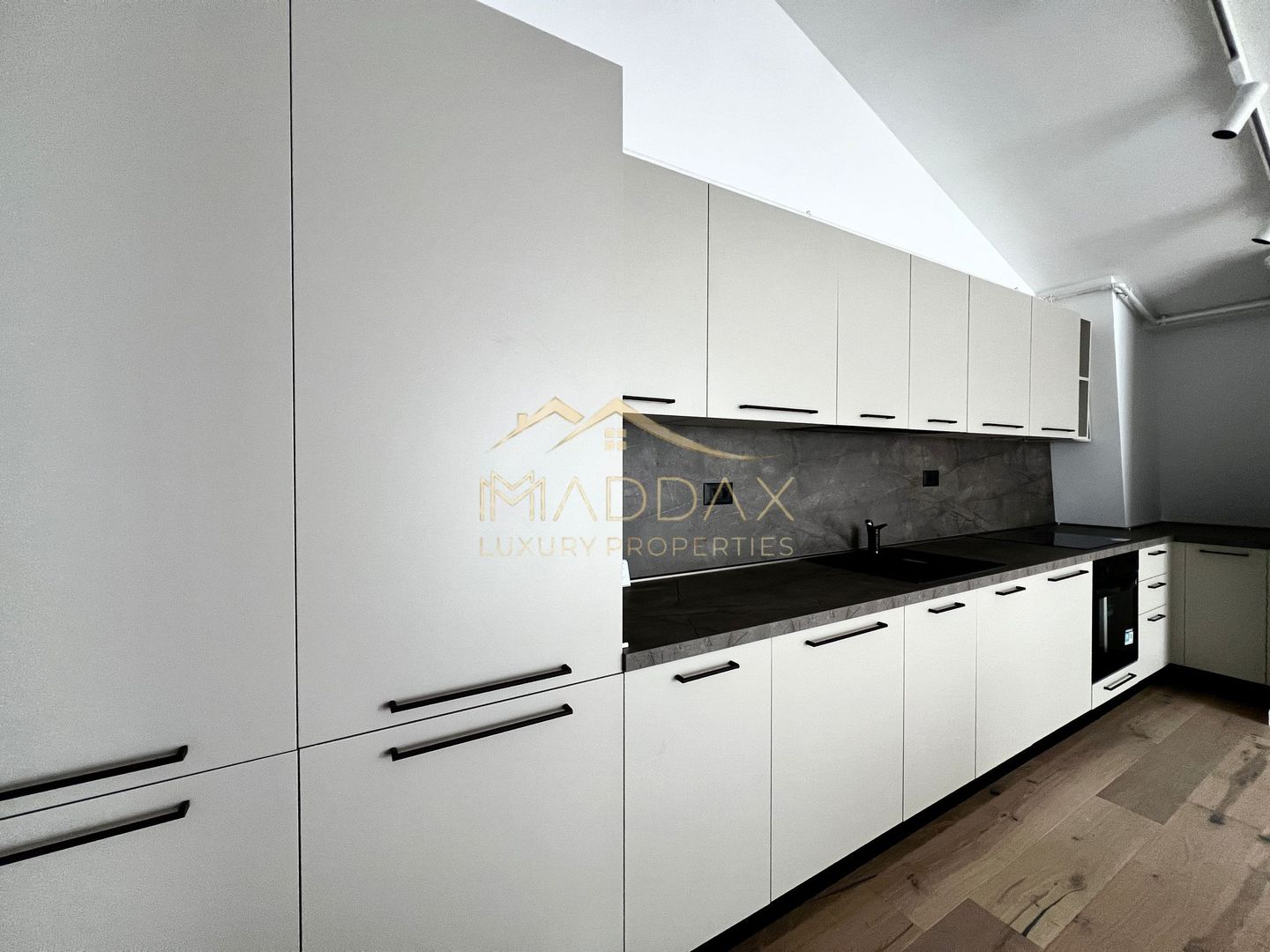 Apartament cu 3 camere *Prima Inchiriere* + Terasa *50mp* / Aviatiei - Herastrau - Poză 11