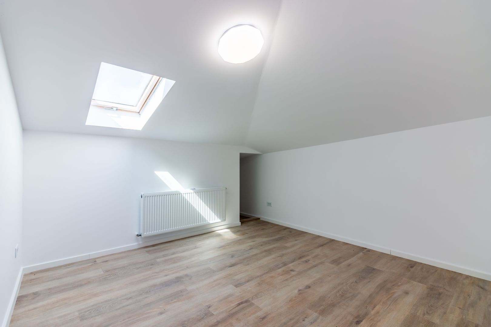 Apartament 3 camere vanzare Chiajna - Poză 4
