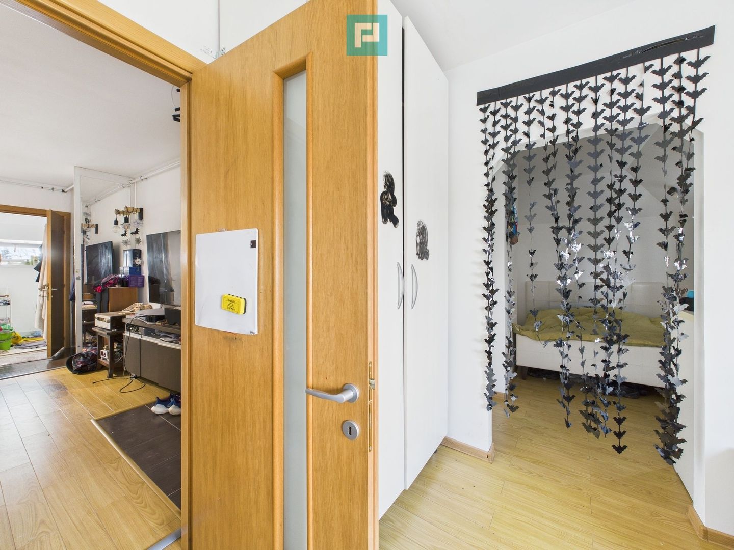 Apartament cu două camere, Radu Beller - Poză 1