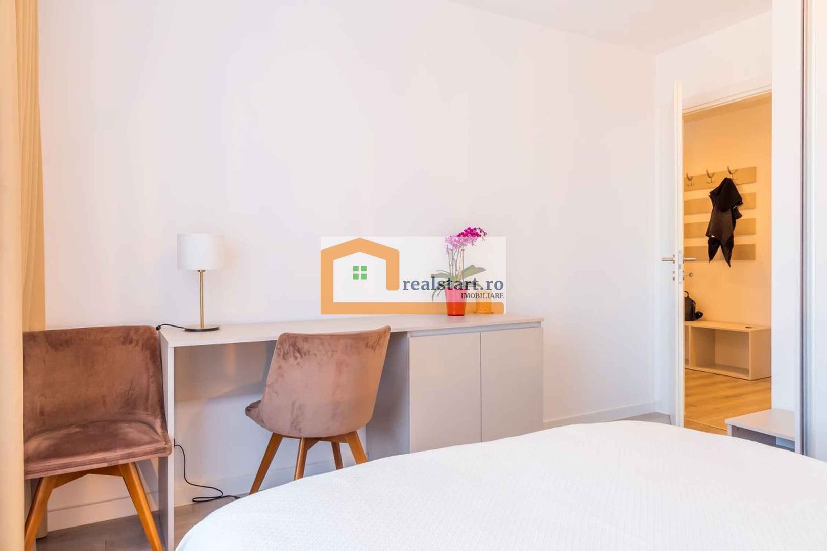 Langa Scoala Avenor, Vedere Padure Tei Baneasa - parcare - Poză 9